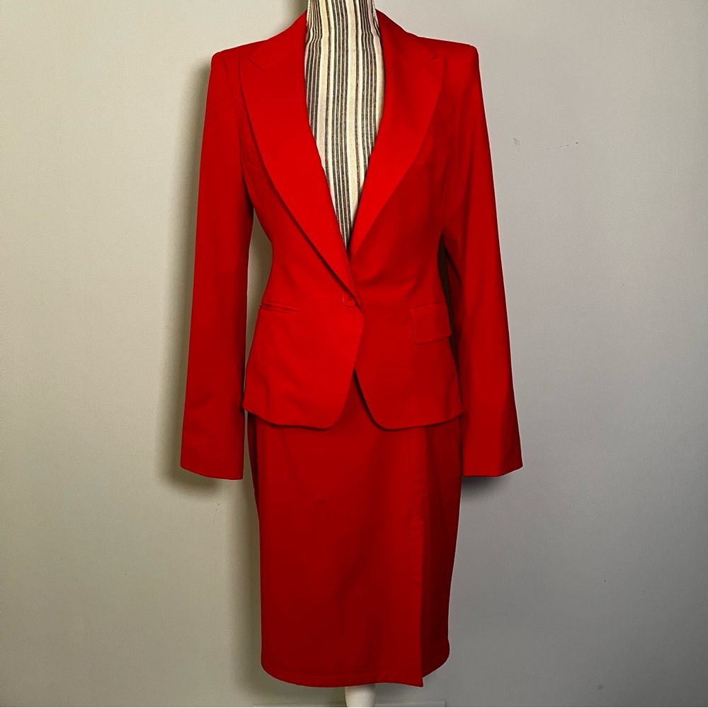 Body By Victoria’s Secret Knockout Red Blazer sz 8 Jacket & sz 6 Skirt Set